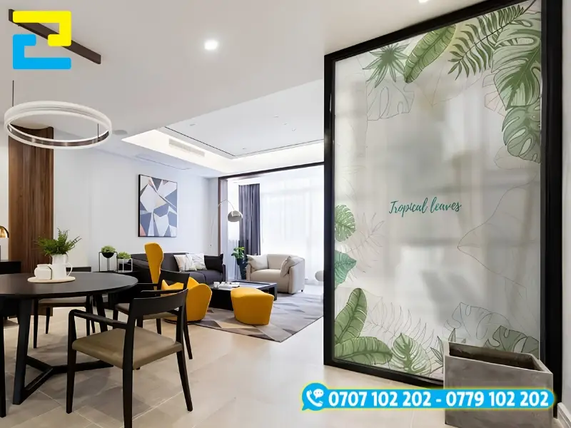In UV decal mờ để làm vách ngăn giữa các phòng trong nhà
