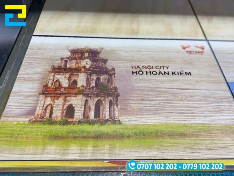 In Uv lên gỗ thông tự nhiên