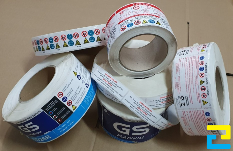 Tem decal cuộn nhựa sữa PVC được sử dụng phổ biến