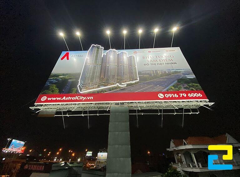In billboard quảng cáo bất động sản