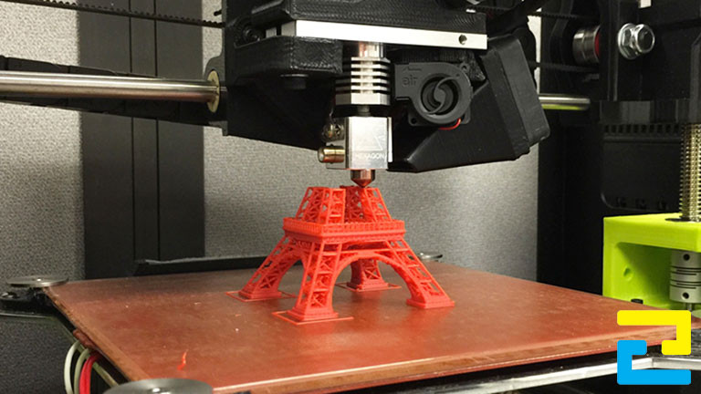 Kỹ thuật in 3D sản xuất sản phẩm bằng cách bồi đắp từng lớp, sau đó những chi tiết sẽ dần được hình thành