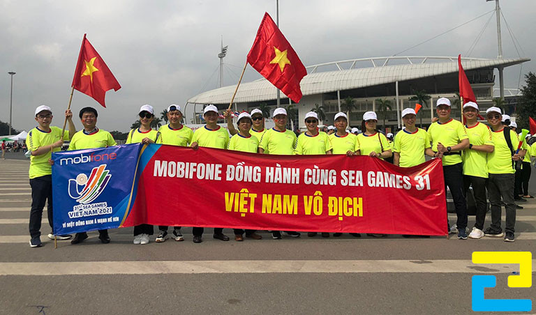 Băng rôn Mobifone cổ vũ Việt Nam vô địch