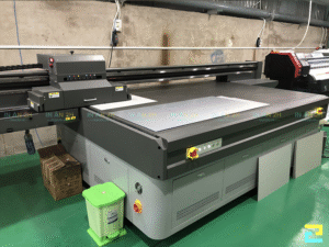 Báo Giá In UV Phẳng Lấy Nhanh, In Theo Yêu Cầu