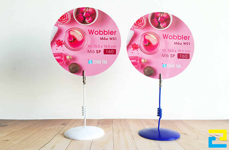 Wobbler hay còn được gọi với cái tên là kẹp quảng cáo, là loại nhãn có kích thước lớn hơn sticker