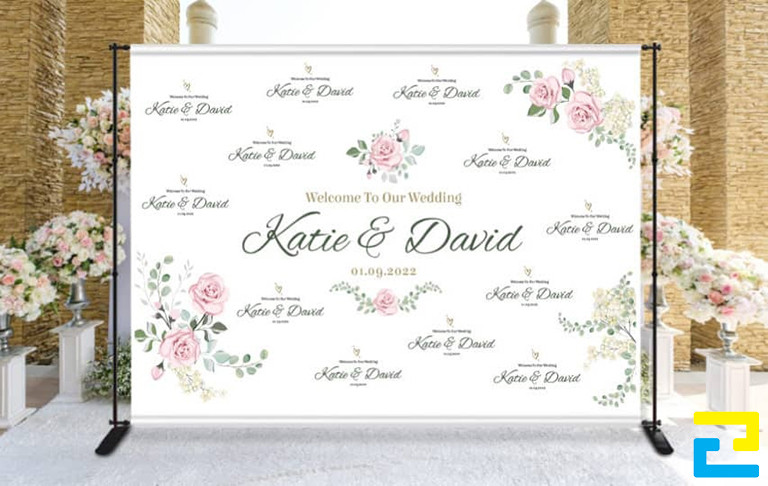 Mẫu 5: Background sự kiện đám cưới có tông màu trắng tinh khôi, có hình ảnh những bông hoa hồng đẹp mắt, kết hợp với kiểu chữ nghệ thuật - đơn giản