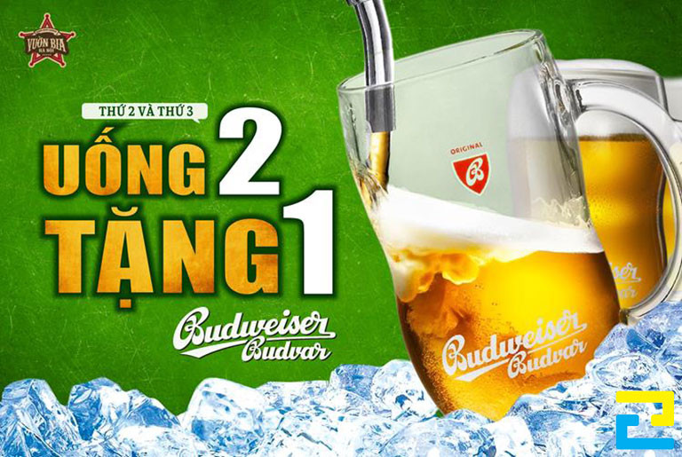 Mẫu 11: Mẫu băng rôn được thiết kế với tông màu xanh lá cây chủ đạo, có kiểu chữ đơn giản - nghệ thuật, hình ảnh minh họa được thiết kế đẹp mắt