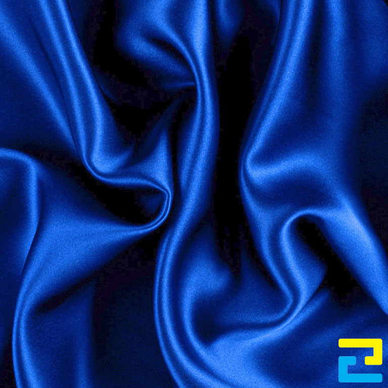 Nếu quý khách có nhu cầu sản xuất băng rôn từ thiện có trọng lượng nhẹ, dễ vận chuyển, treo ấn phẩm, thì quý khách có thể lựa chọn chất liệu vải silk