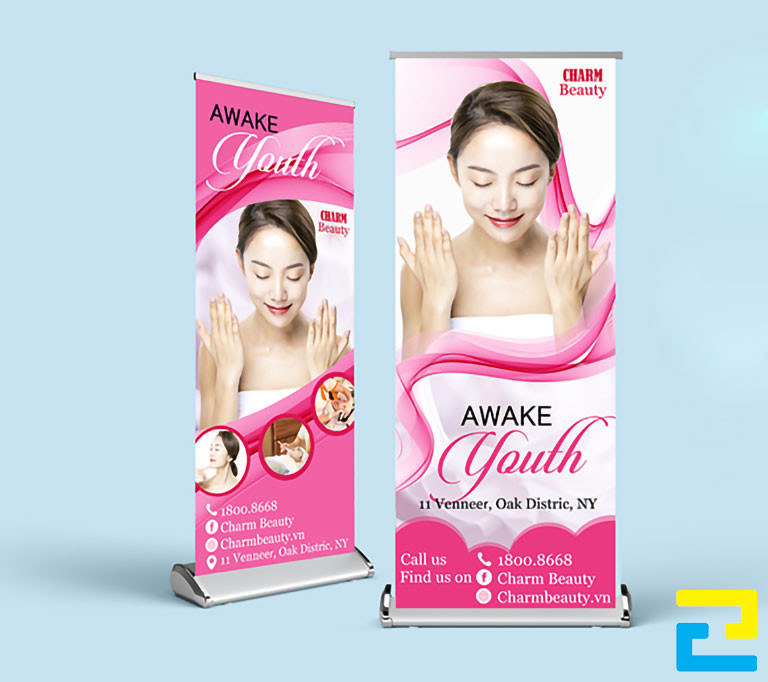 Mẫu 2: Standee có kiểu chữ đơn giản - nghệ thuật, có tông màu hồng - trắng chủ đạo, hình ảnh minh họa được thiết kế đẹp mắt