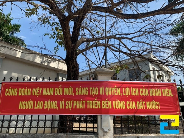 Mẫu 7: Băng rôn tuyên truyền đại hội công đoàn Thị xã Bình Long, Bình Phước