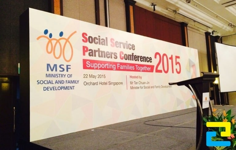 Mẫu phông nền background sân khấu cho sự kiện Social Service Partners Conference 2015