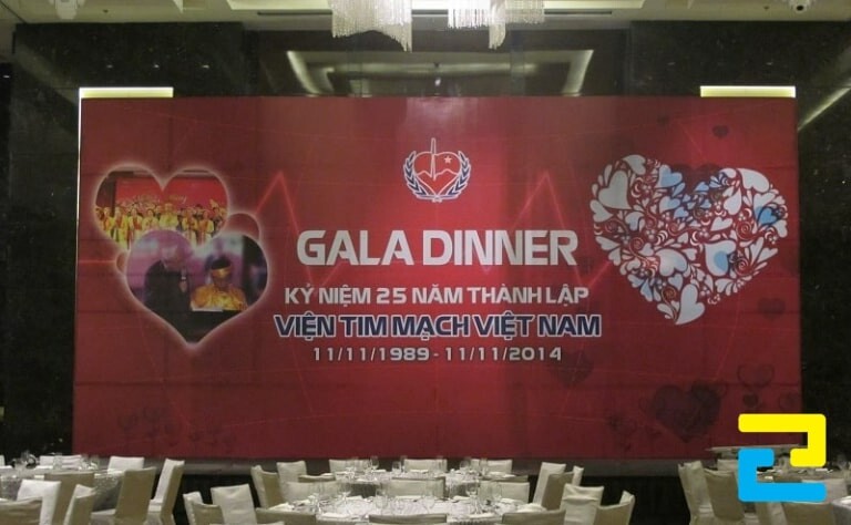 Mẫu backdrop sân khấu mừng sự kiện kỷ niệm 25 năm thành lập Viện tim mạch Việt Nam