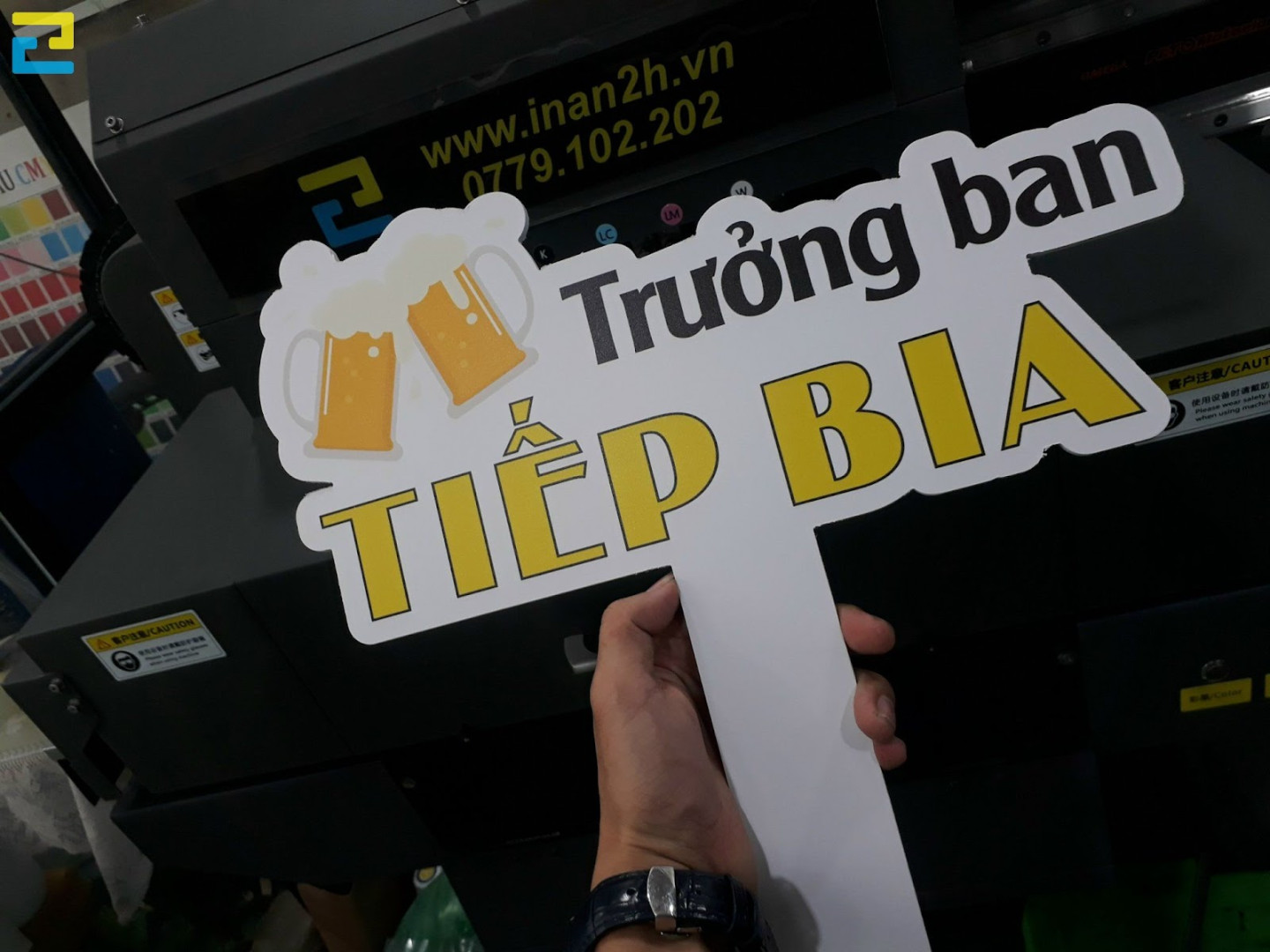 Hashtag Trưởng Ban Tiếp Bia