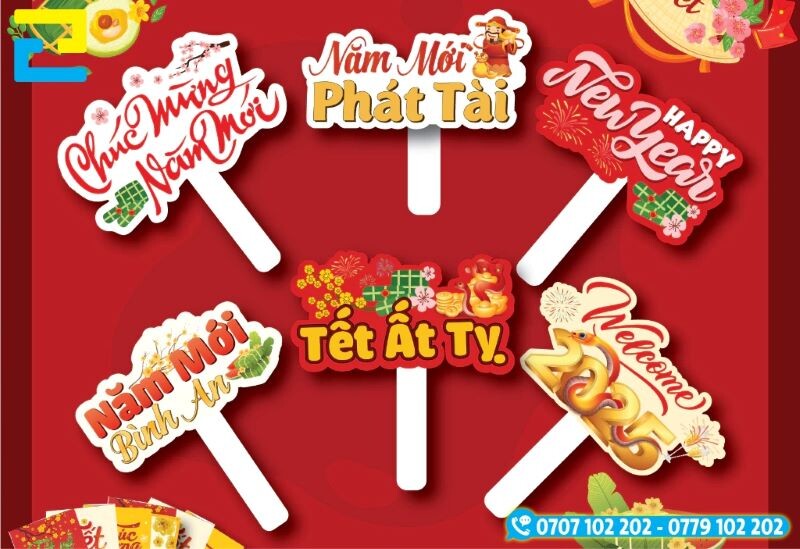 Mau Hashtag Cam Tay Tet 2025 2