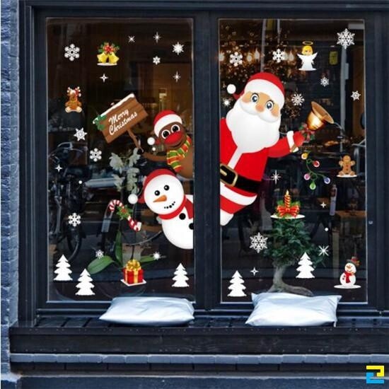 Sử dụng decal trang trí noel ngoài trời