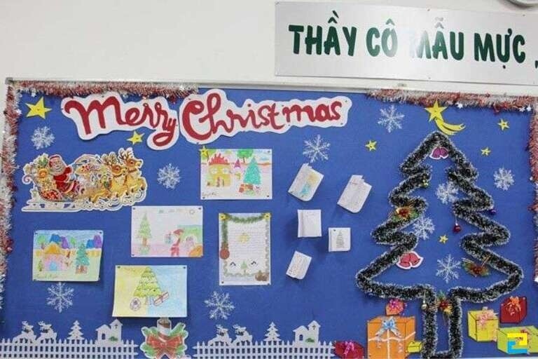 Trang trí bảng lớp học trong mùa giáng sinh