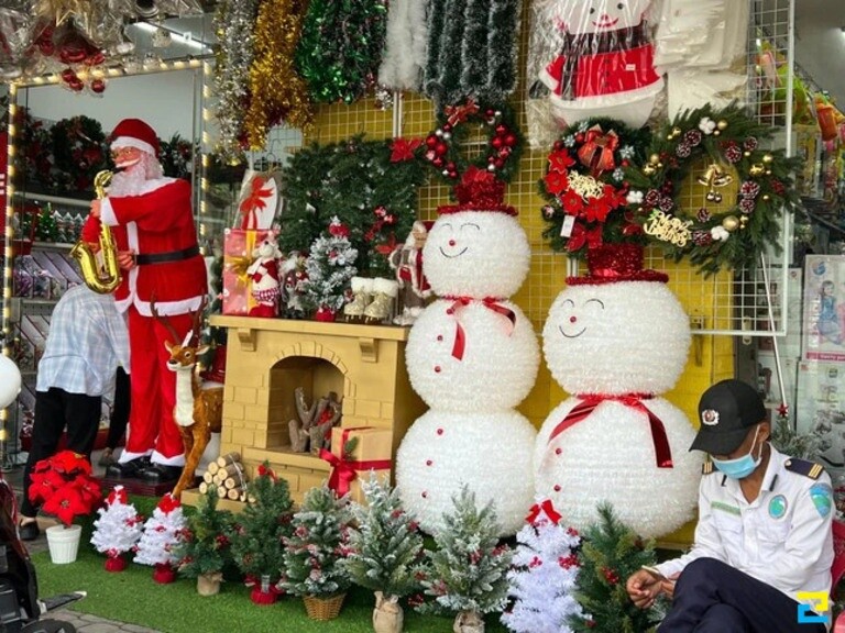 Trang trí Noel mầm non trong không gian lớp học