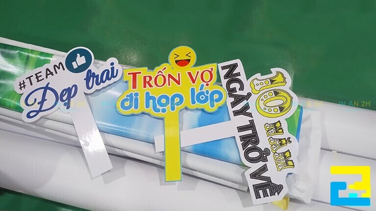 Đơn vị cung cấp hashtag cầm tay sự kiện uy tín