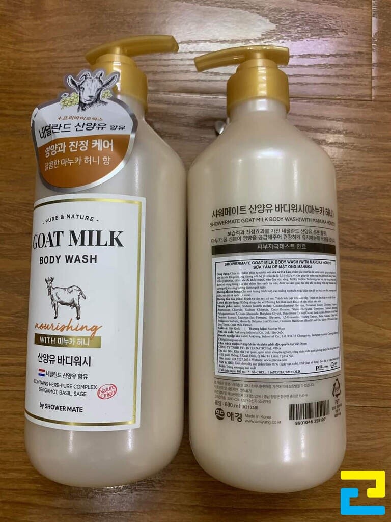 Sticker mỹ phẩm chất liệu decal nhựa