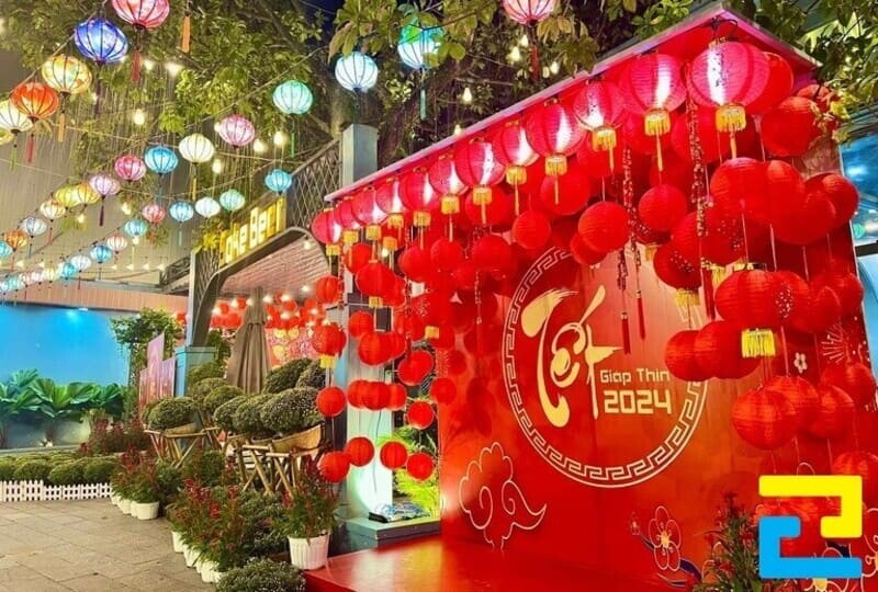 Trang Tri Quan Cafe Ngay Tet 2