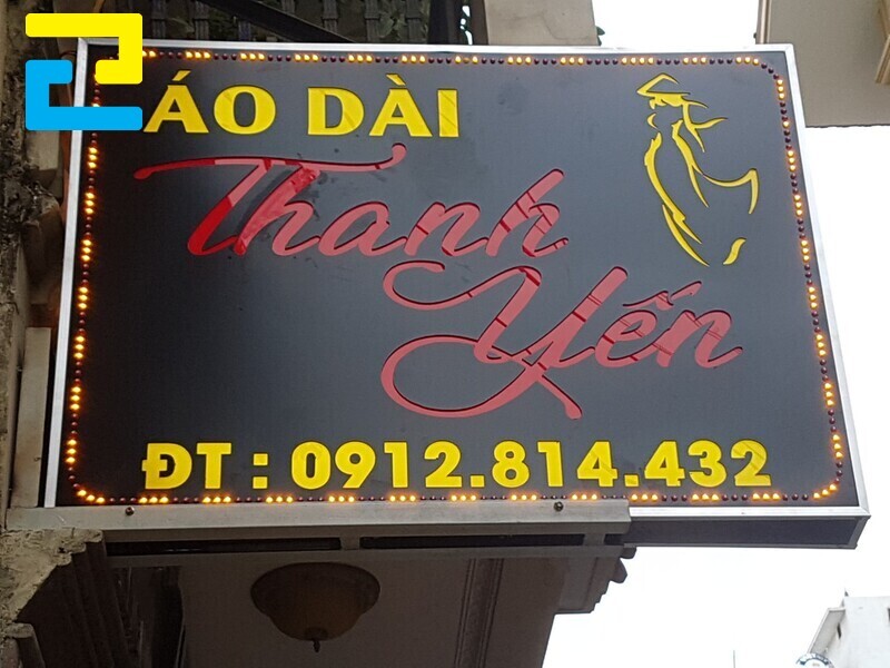 Bảng hiệu hộp đèn Led âm bản lót mica màu.