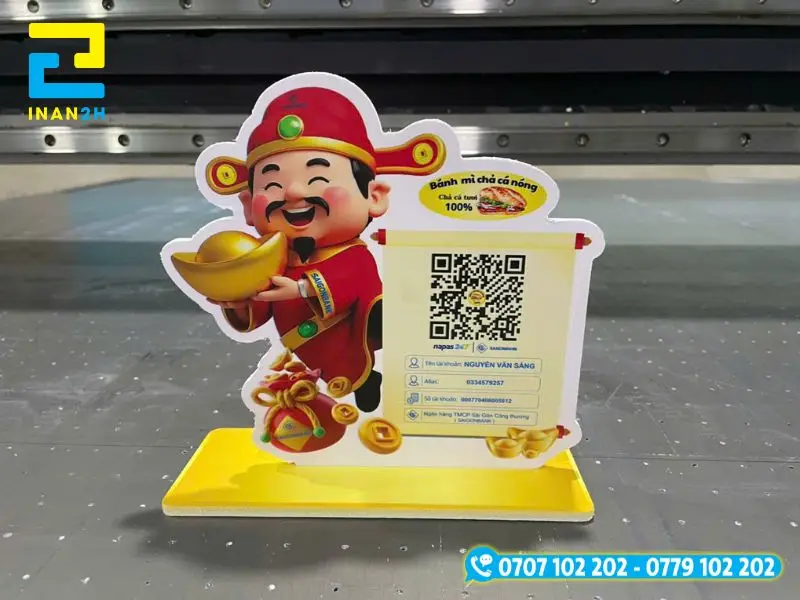 Bảng quét mã QR có hình thần tài