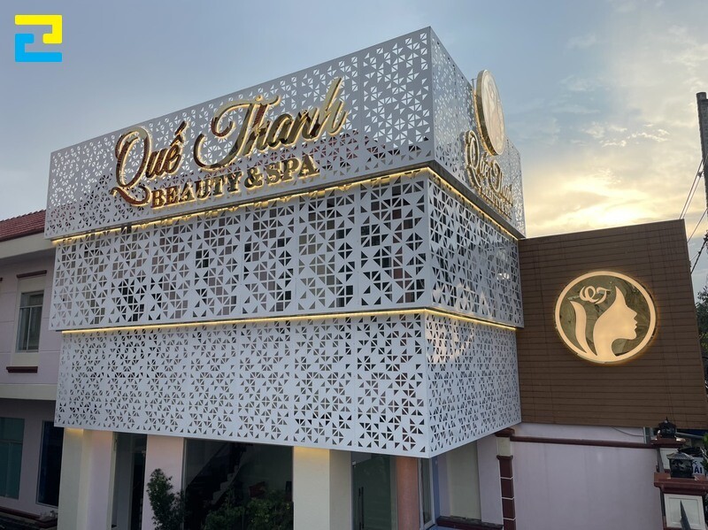 Làm logo bảng hiệu tiệm Spa 2