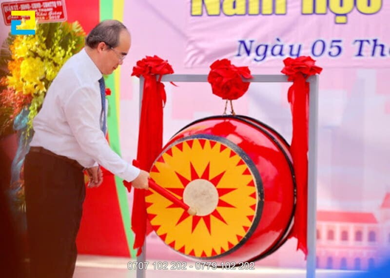 Cach Trang Tri Trong Khai Giang 1