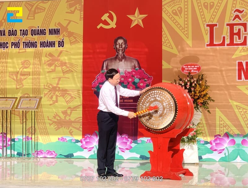 Mau Hoa Tiet Trang Tri Trong Khai Giang 3