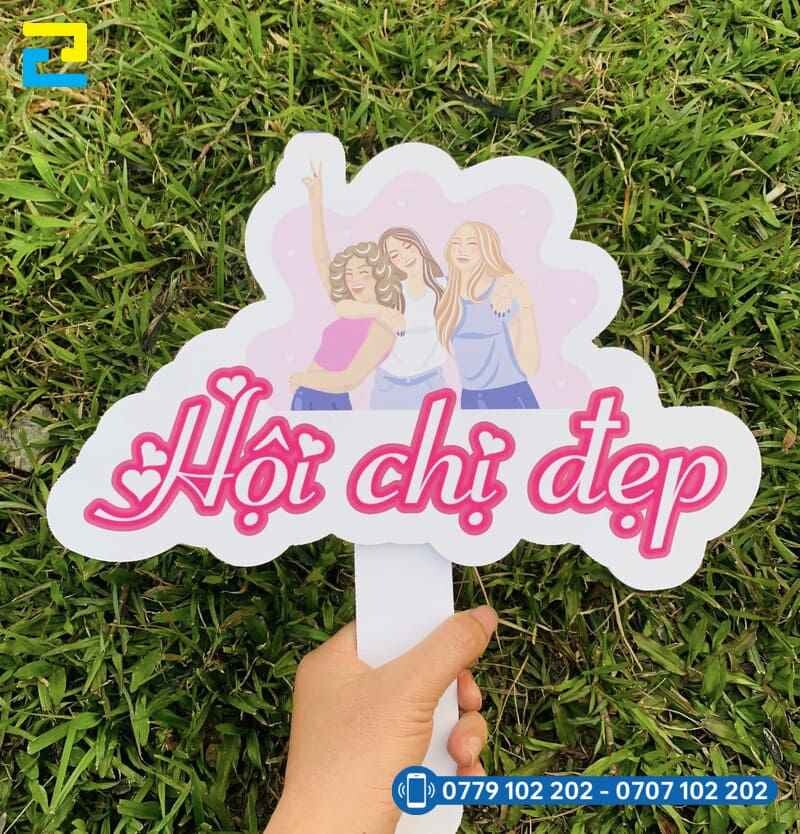 Hashtag Cam Tay 20 10 3