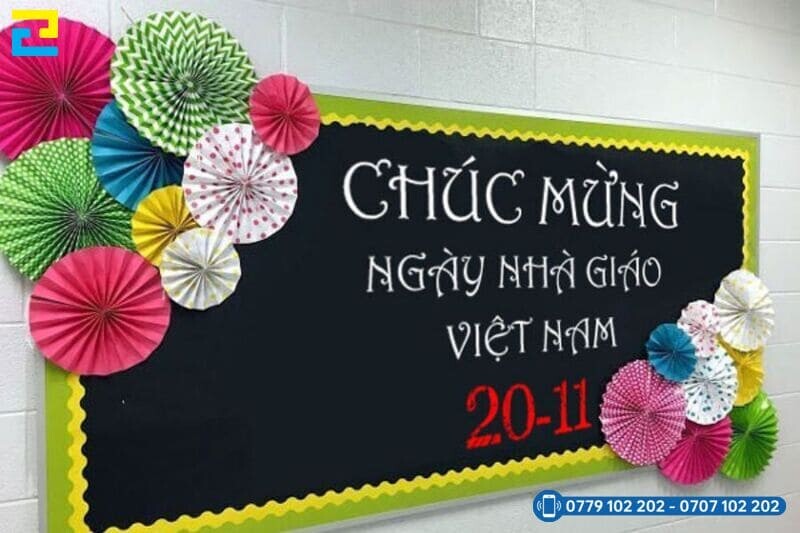 Mau 13 Trang Tri Bang Lop Hoc 20 11