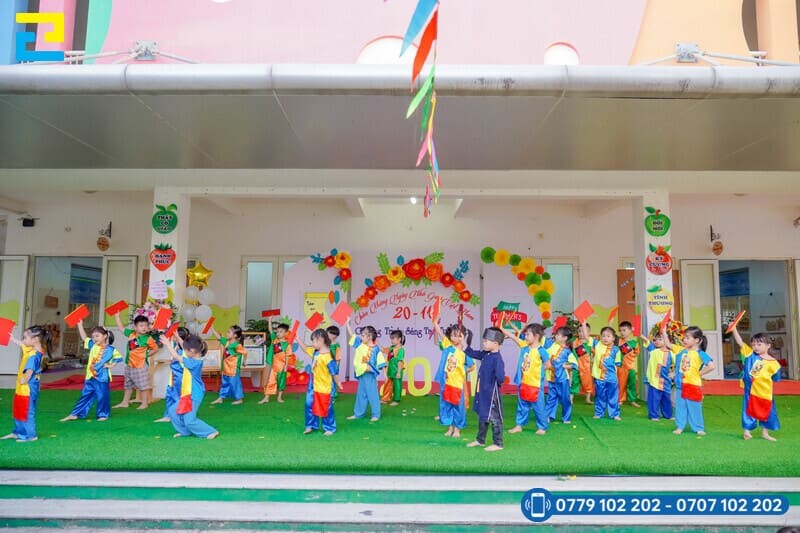 Trang Tri 20 11 Mam Non 13