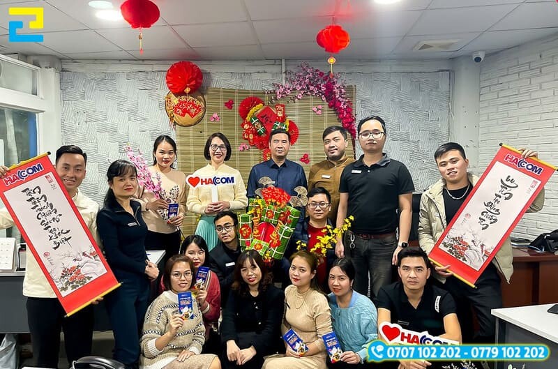 In An Trang Tri Tet Van Phong