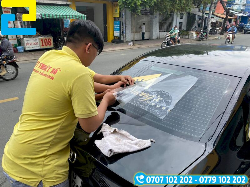 In Decal Trong La Gi