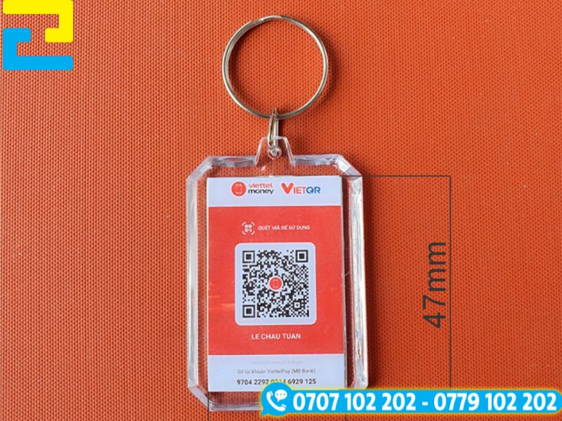 Kích thước của móc khóa mã QR chất liệu mica