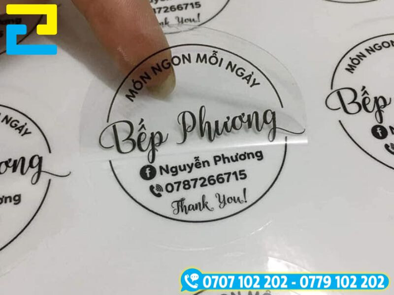 In decal màu tem nhãn trên decal nhựa pvc
