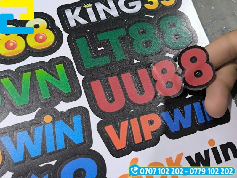 Tem hình chữ ấn tượng chất liệu decal sữa cán mờ