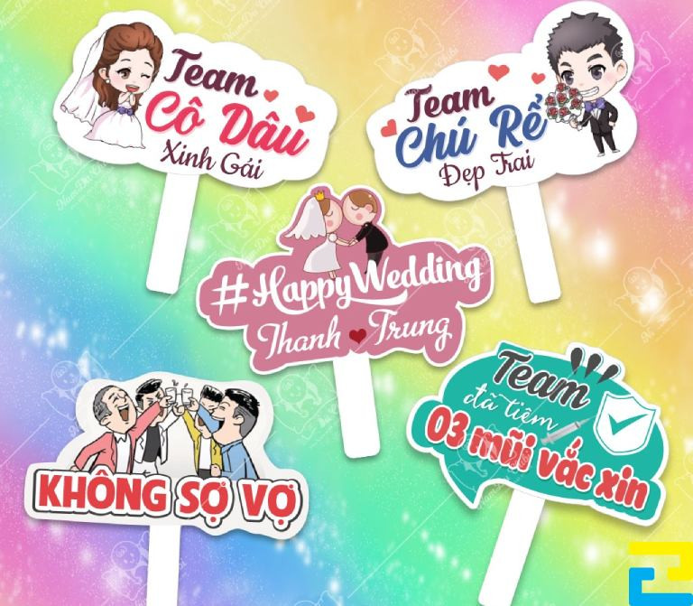 hashtag cầm tay sự kiện đẹp