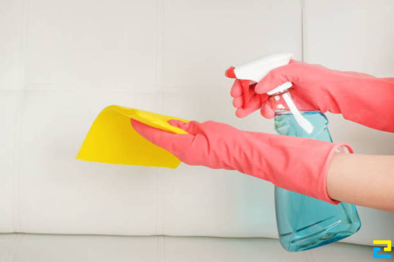 Chú ý đến vị trí lắp đặt gạch in cũng như thường xuyên lau chùi với khăn ẩm để giữ độ sáng bóng và tính thẩm mỹ trong thời gian dài