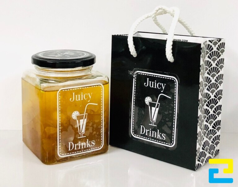 In tem, nhãn dán trên chai nước, túi xách