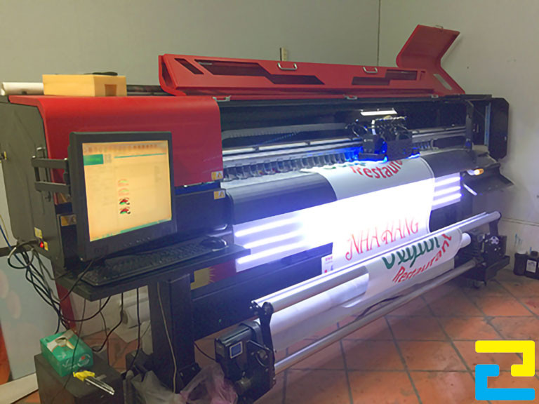 Máy in UV