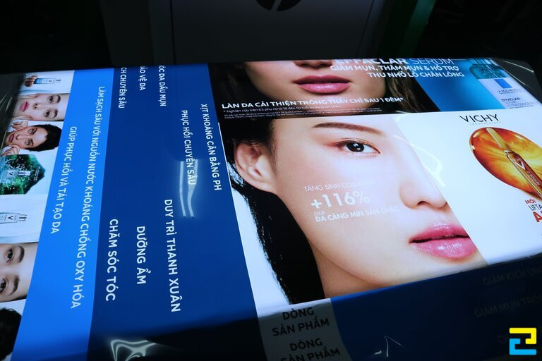 Một trong những yếu tố quan trọng trong quá trình in biển bạt quảng cáo đó là việc lựa chọn chất liệu, công nghệ và mực in thích hợp với mục đích của khách hàng