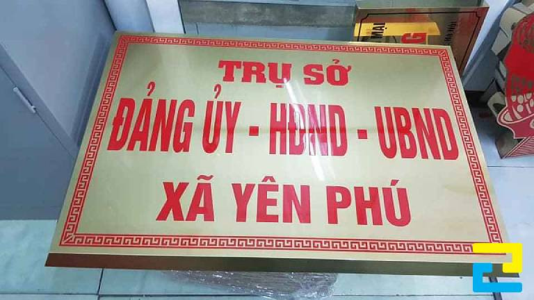 Các mẫu in uv phổ biến