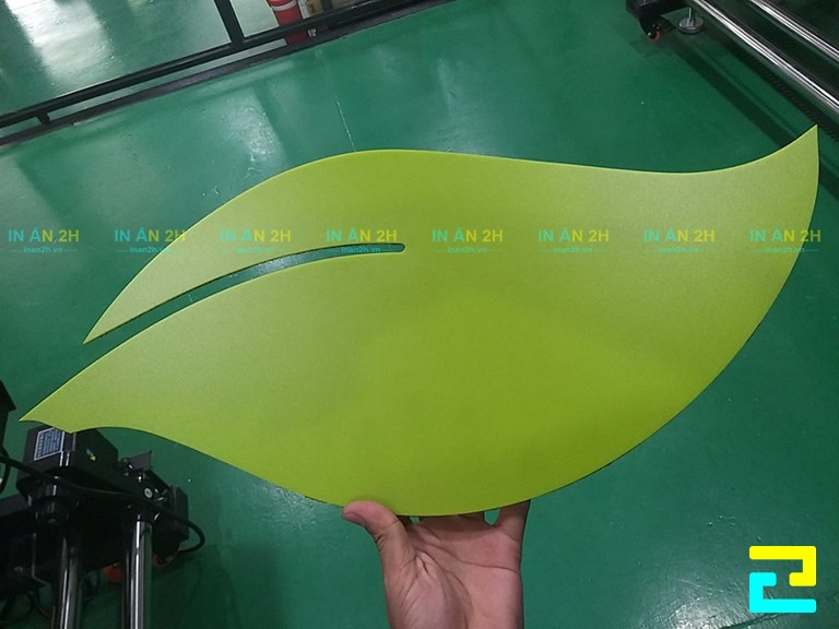 In Mica Sua 3m Compressed