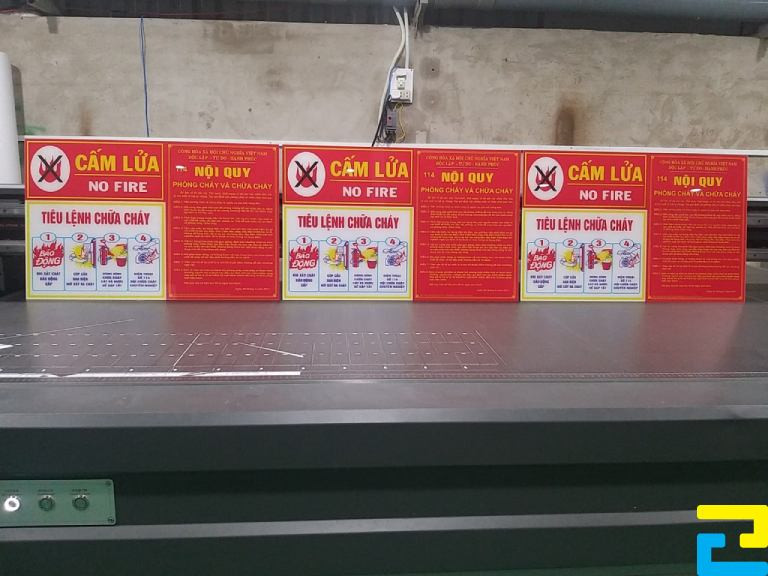 In bảng tiêu lệnh chữa cháy mica