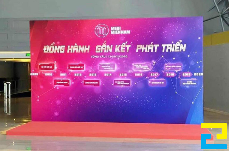 Công Ty In Ấn Quảng Cáo 2H chuyên in backdrop theo yêu cầu của quý khách