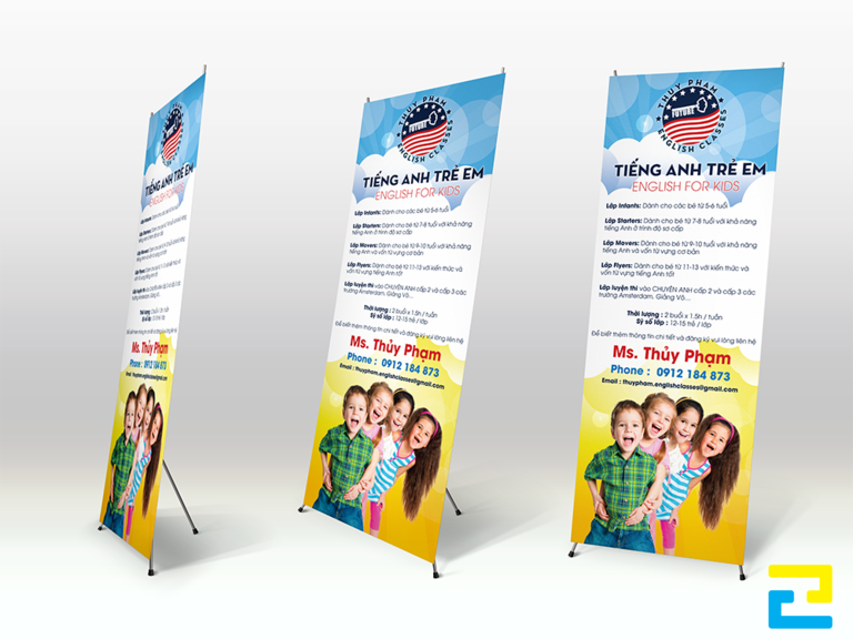 Standee quảng cáo trung tâm tiếng anh cũng được sử dụng phổ biến