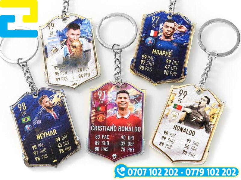 Báo giá móc khóa in hình cầu thủ