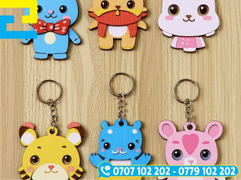 Móc khóa thú cưng chất liệu gỗ in uv