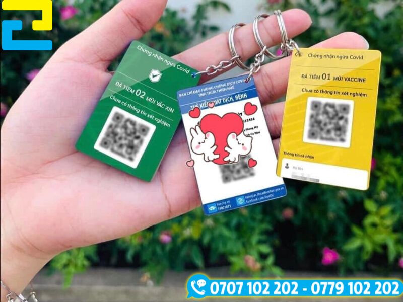 In mã qr kết bạn lên chất liệu mica