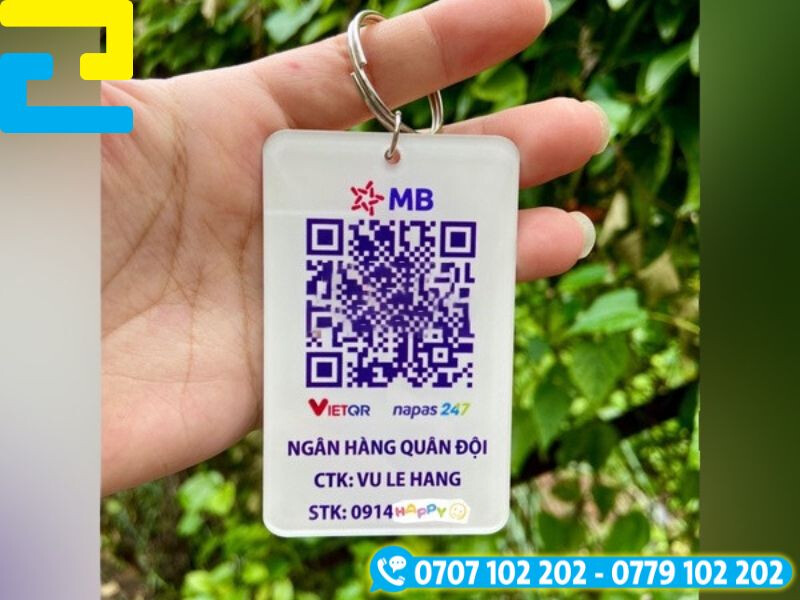 Móc khóa in mã qr chính xác, tiện lợi
